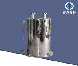 引水罐  