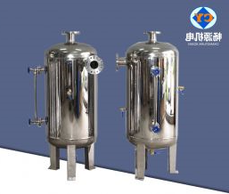 立式储水罐  